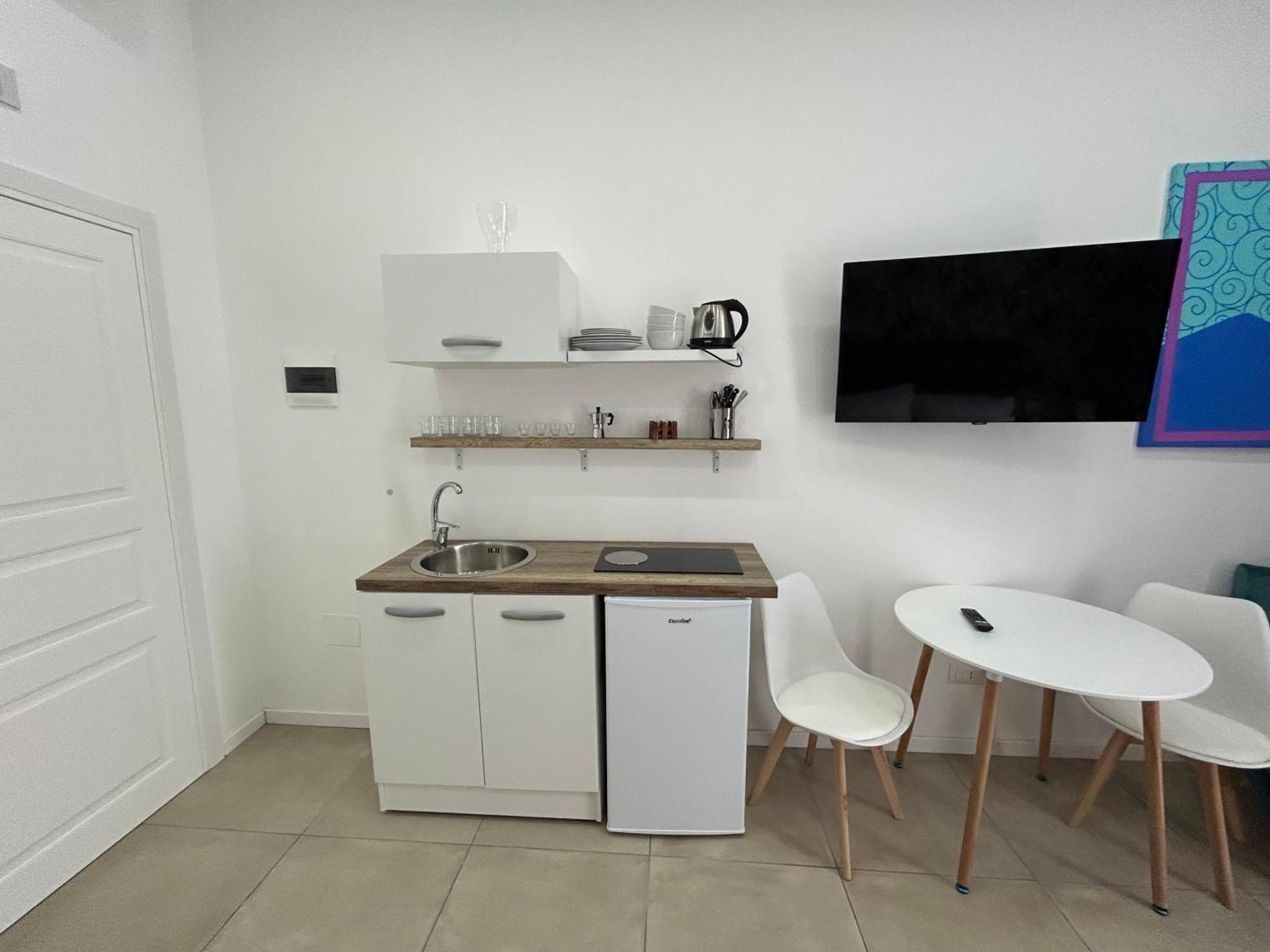 Enjoy Rooms Naples Exterior photo